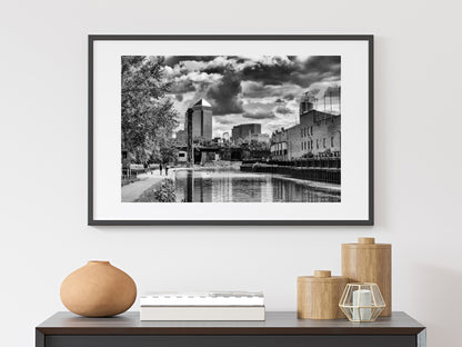 Canary Wharf, London Docklands, from the Regent's Canal