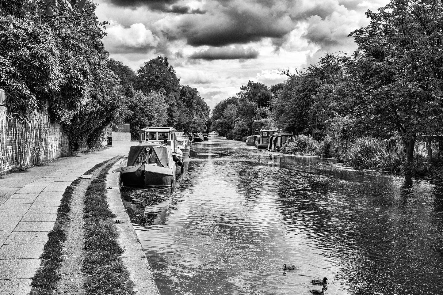 Victoria Park by the Regent's Canal